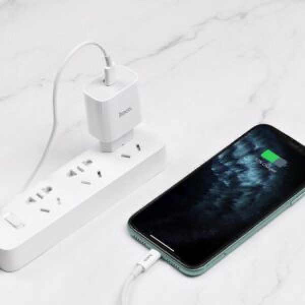 Зарядное устройство Hoco C76A Plus Type-c to Lighting (PD20W)[White]